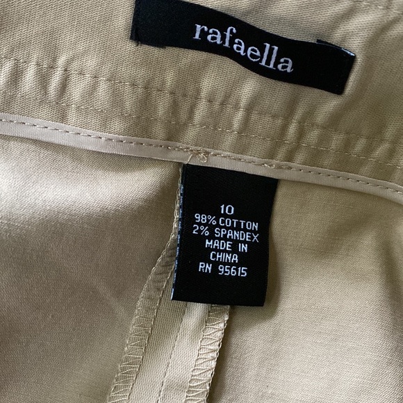 Tan Pencil Skirt with Charming Details - Picture 10 of 10